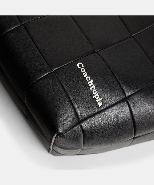 Coachtopia(コーチトピア)の「オルター/エゴ ラージ トート バッグ・スクラップ レザー(トートバッグ・レディース・ブラック系その他/グレー系その他・ONE)」の3枚目の写真