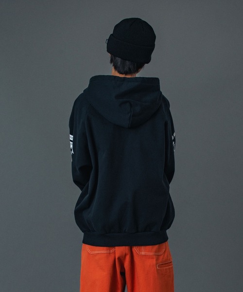 XLARGE(エクストララージ)の「RAGLAN ZIP UP HOODED SWEATSHIRT(パーカー・メンズ・ブラック/グリーン/ネイビー・XL/L/M/S)」の8枚目の写真