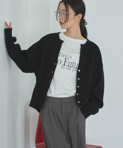 Doux archives（ドゥアルシーヴ）の「ダブルフェイスカットスナップカーディガン（カーディガン/ボレロ・レディース・ブラック/アイボリー/ブルー・FREE）」の3枚目の写真