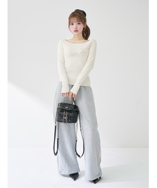 ビジューロゴボートネックニットトップス（ニット/セーター）｜Darich