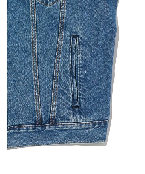 Levi's(リーバイス)の「Levi's/リーバイス トラッカージャケット(デニムジャケット・メンズ・インディゴブルー・XL/L/M/S)」の6枚目の写真