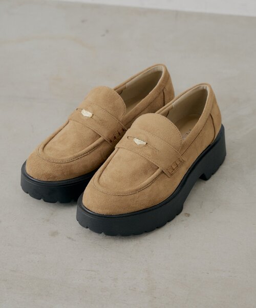 Chico（チコ）の「厚底コインローファー（その他シューズ・レディース・ブラック/ブラウン/ベージュ・SMALL/MEDIUM/LARGE）」の3枚目の写真