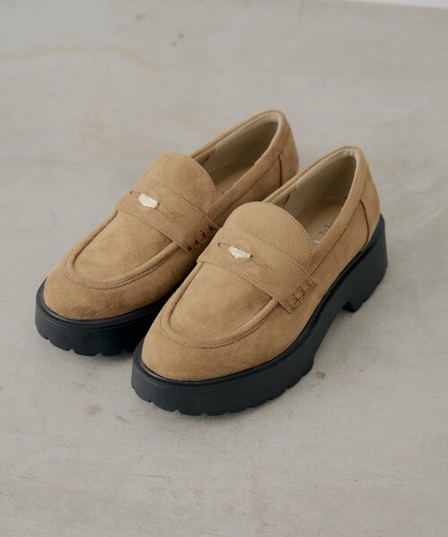 Chico（チコ）の「厚底コインローファー（その他シューズ・レディース・ブラック/ブラウン/ベージュ・SMALL/MEDIUM/LARGE）」の9枚目の写真