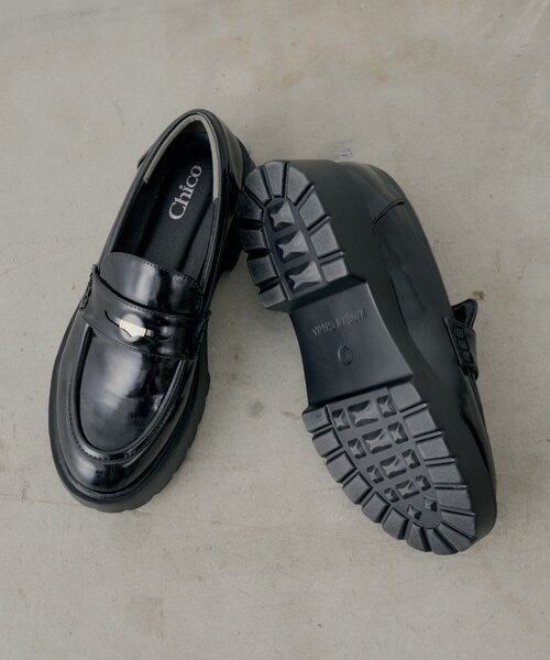 Chico（チコ）の「厚底コインローファー（その他シューズ・レディース・ブラック/ブラウン/ベージュ・SMALL/MEDIUM/LARGE）」の6枚目の写真