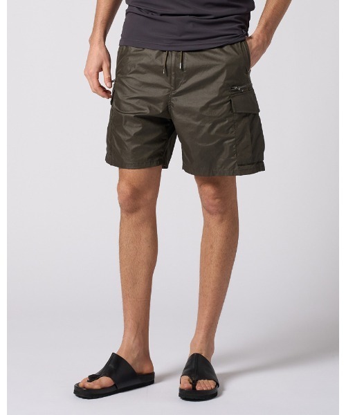 wjk(ダヴルジェイケイ)の「solid cargo shorts(その他パンツ・メンズ・ブラック/カーキ・SMALL/MEDIUM/LARGE/X-LARGE)」の3枚目の写真