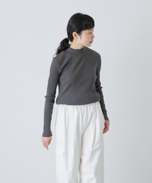 かぐれ（カグレ）の「ヤクコットンハイネックカットソー（Tシャツ/カットソー・レディース・ナチュラル/チャコールグレー・FREE）」の17枚目の写真