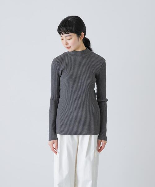 かぐれ（カグレ）の「ヤクコットンハイネックカットソー（Tシャツ/カットソー・レディース・ナチュラル/チャコールグレー・FREE）」の11枚目の写真