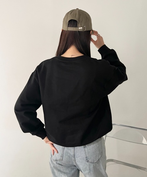 Calvin Klein（カルバン・クライン）の「Calvin Klein(カルバン・クライン)/CK メタリック モノロゴ クルーネック スウェット プルオーバー/LS FOIL MONOLOGO FRENCH TERRY SWEATSHIRT（スウェット・レディース・ワインレッド/ブラック/グレー・M/S/XS/XL/L）」の10枚目の写真