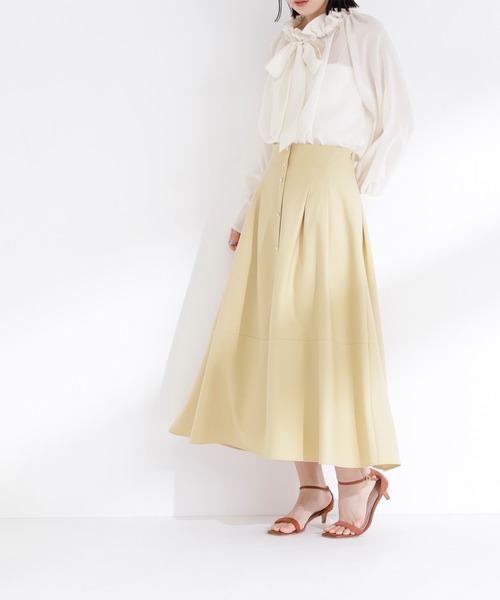 NATURAL BEAUTY BASIC(ナチュラルビューティーベーシック)の「◇フロントボタンフレアスカート(スカート・レディース・グレー/ベージュ/イエロー・MEDIUM/P/S)」の3枚目の写真