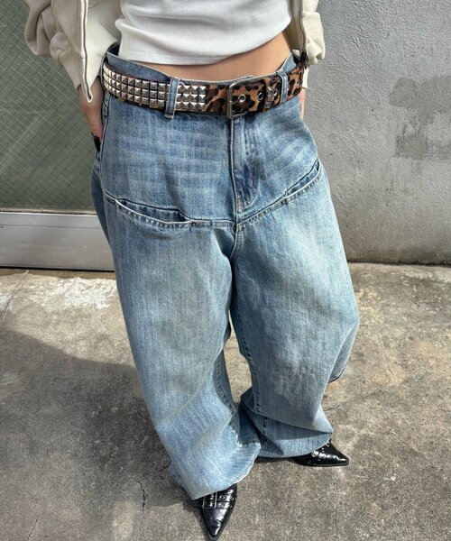 WHO'S WHO gallery（フーズフーギャラリー）の「スクエアスタッズベルト（ベルト・レディース・ブラック/ブラウン・FREE）」の10枚目の写真