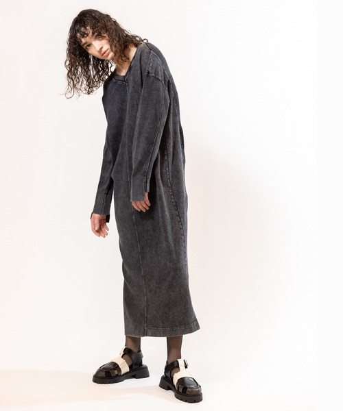 OSMOSIS(オズモーシス)の「2WAY切替RIBニットワンピース(ワンピース・レディース・ブラック/ライトベージュ/グレー・ONE SIZE)」の19枚目の写真