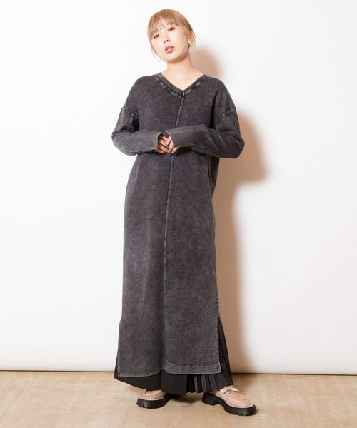 OSMOSIS(オズモーシス)の「2WAY切替RIBニットワンピース(ワンピース・レディース・ブラック/ライトベージュ/グレー・ONE SIZE)」の22枚目の写真