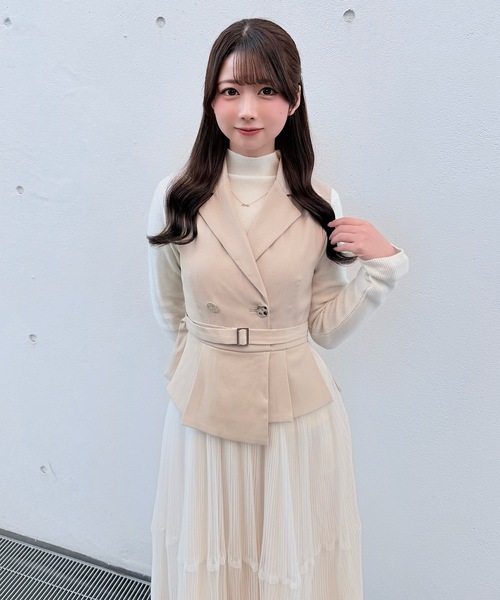 NOMAE（ノーマエ）の「テーラードジレドッキングワンピース