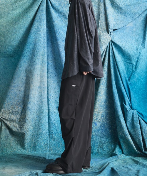 MAISON SPECIAL（メゾンスペシャル）の「《UNISEX》【PERTEX】One-tuck Prime-Wide Relaxing Pants/【パーテックス】ワンタックプライムワイドリラックスパンツ【MAISON SPECIAL/メゾンスペシャル】■セットアップ対応■（スラックス・メンズ・ブラック/グレー/チャコールグレー・0/1/2）」の10枚目の写真