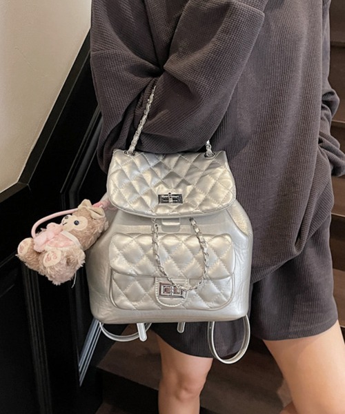 ONEP STAR(ワンピスター)の「キルティング×チェーンデザインリュック(バックパック/リュック・レディース・ブラック/ピンク/シルバー/ブルー/オフホワイト/イエロー・FREE)」の8枚目の写真