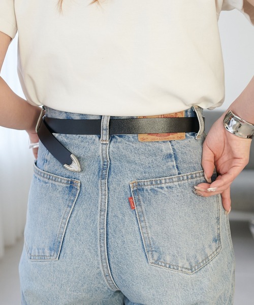 DISCOAT（ディスコート）の「【Enlude】ウエスタンバックルベルト《ユニセックス》（ベルト・レディース・ベージュ/ブラウン/ブラック・ONE SIZE）」の15枚目の写真