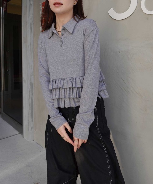 CORNERS(コーナーズ)の「裾フリルポロカラートップス(Tシャツ/カットソー・レディース・イエロー/ブラック/アイボリー/グレー・M)」の1枚目の写真