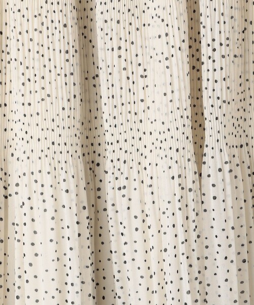 NICOLE white(ニコルホワイト)の「マジョリカプリーツスカート(スカート・レディース・その他3/その他2/イエロー/カーキ/チャコールグレー/ブルー・FREE)」の20枚目の写真