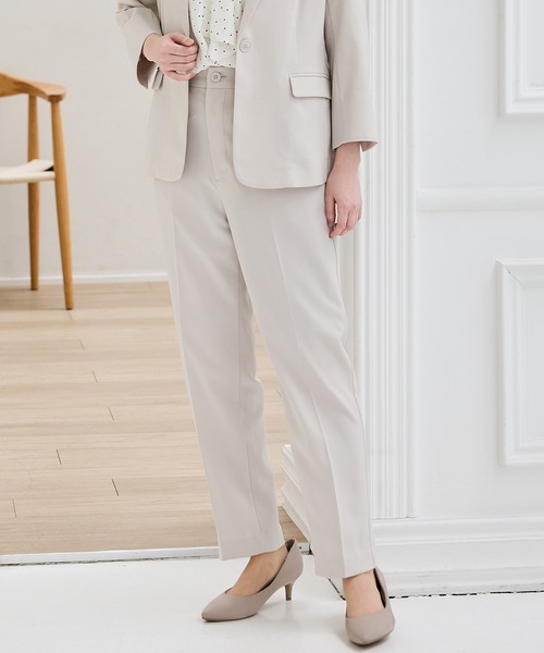 Honeys（ハニーズ）の「【ストレッチ・ウォッシャブル・イージーケア・接触冷感】センタープレスパンツ（股下６３ｃｍ）（スラックス・レディース・杢グレー/ライトグレー系/ネイビー/ブラック/ベージュ・M/L/LL/3L/S）」の4枚目の写真