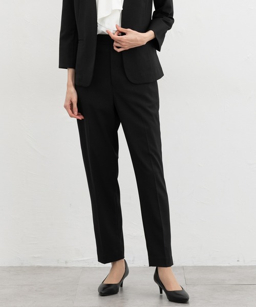 Honeys（ハニーズ）の「【ストレッチ・ウォッシャブル・イージーケア・接触冷感】センタープレスパンツ（股下６３ｃｍ）（スラックス・レディース・杢グレー/ライトグレー系/ネイビー/ブラック/ベージュ・M/L/LL/3L/S）」の11枚目の写真