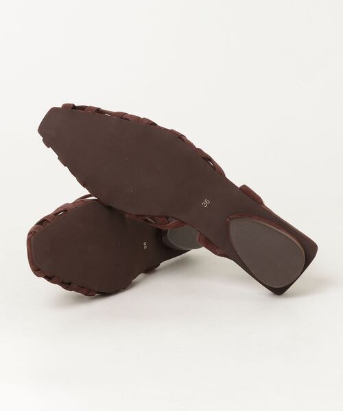 Daniella&GEMMA(ダニエラアンドジェマ)の「Vカットメッシュストラップサンダル(サンダル・レディース・ブラック/ダークブラウン/ベージュ・36/37/38/39/35)」の5枚目の写真