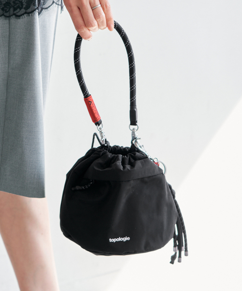 IENA（イエナ）の「TOPOLOGIE REVERSIBLE BUCKET バッグ TP-WBA-RB2-BLK-4/RBS（クラッチバッグ・レディース・ブラック/グリーン・FREE）」の20枚目の写真