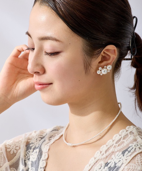 CALIN STANDARD(カリンスタンダード)の「◆◆金属アレルギー対応◆◆〈ecru〉バブルパールイヤリング(イヤリング・レディース・ゴールド・FREE)」の3枚目の写真