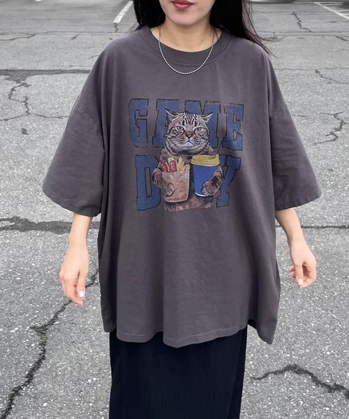 CRB(シーアールビー)の「キャットプリントビッグTシャツ(Tシャツ/カットソー・レディース・ベージュ/チャコール/オフホワイト/ブラウン・F)」の13枚目の写真