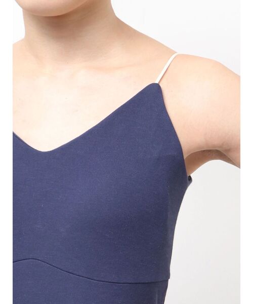 Ungrid(アングリッド)の「【Ungrid×AMPHI】ブラトップカップ付きインナー(キャミソール・レディース・ネイビー/レッド・FREE)」の8枚目の写真