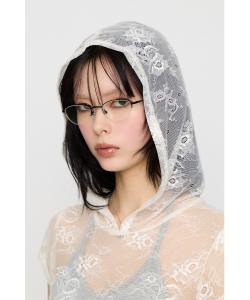 LAGUA GEM(ラグアジェム)の「MESH LACE HOODIE トップス(パーカー・レディース・ブラック/ホワイト・FREE)」の5枚目の写真