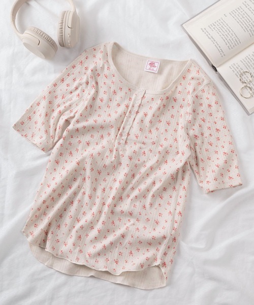 JEMORGAN(ジェーイーモーガン)の「【87】【JEMORGAN/ジェーイーモーガン】花柄 フライス ヘンリーネックTシャツ/レディース/26SUMMER NEW(Tシャツ/カットソー・レディース・ブラック/レッド/ネイビー/ブルー・FREE)」の1枚目の写真