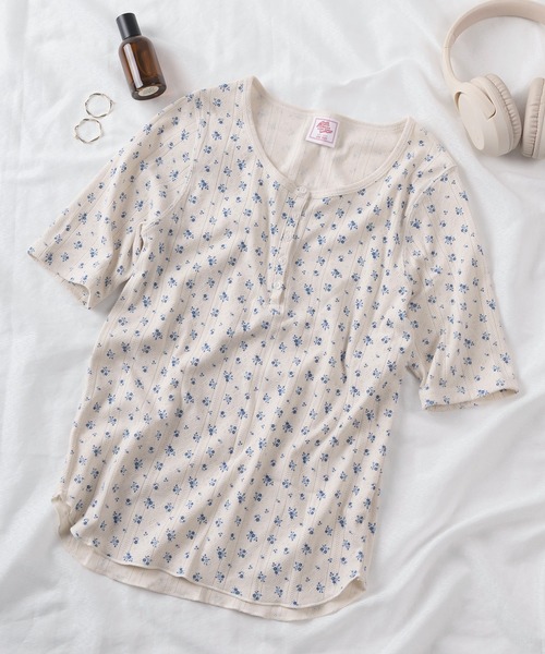 JEMORGAN(ジェーイーモーガン)の「【87】【JEMORGAN/ジェーイーモーガン】花柄 フライス ヘンリーネックTシャツ/レディース/26SUMMER NEW(Tシャツ/カットソー・レディース・ブラック/レッド/ネイビー/ブルー・FREE)」の4枚目の写真