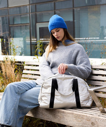 TAB N SHIFT（タブアンドシフト）の「Brooklyn Travel Hobo Bag - Silver（ボストンバッグ）」