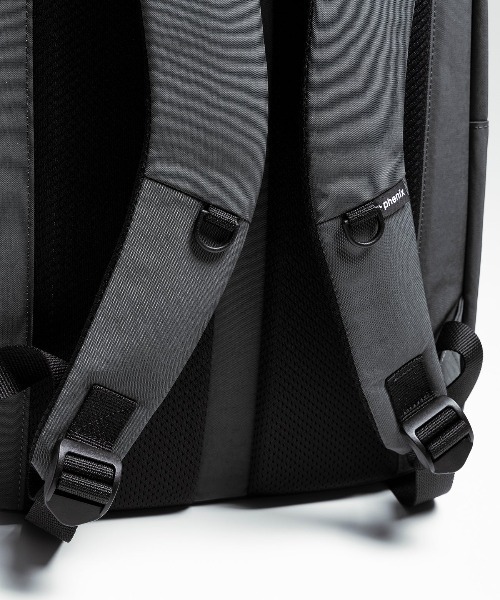 +phenix（プラスフェニックス）の「【+phenix / プラスフェニックス】SWIFT BACKPACK　CORDURAファブリック使用　バックパック（バックパック/リュック・メンズ・ブラック・FREE）」の8枚目の写真