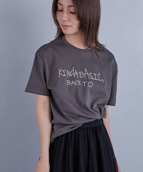 murea(ミュレア)の「ビーズ刺繍半袖Tシャツ(Tシャツ/カットソー・レディース・チャコールグレー/アイボリー・FREE)」の5枚目の写真
