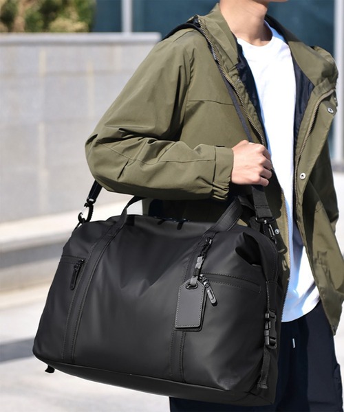 WESTBOY（ウエストボーイ）の「ユニセックス 2WAY マット ビッグ ショルダー ボストンバッグ WO26S9BG06（ボストンバッグ・メンズ・グレー/ブラック・FREE）」の3枚目の写真