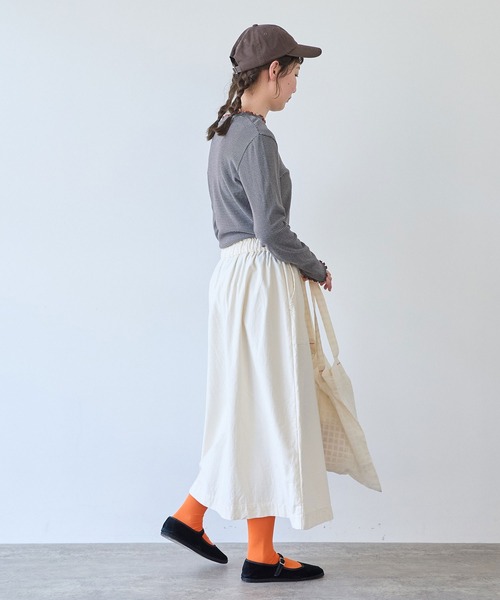 bulle de savon(ビュルデサボン)の「30/-度甘フライスボーダー ハイネック(Tシャツ/カットソー・レディース・ダークブラウン/ブラック・FREE)」の15枚目の写真