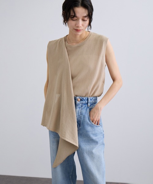 SALON adam et rope'(サロン アダム エ ロペ)の「【WEB限定】ストール付きマルチWAYノースリニット/夏服・オフィスカジュアル(ニット/セーター・レディース・グレー/ネイビー/ベージュ系その他・FREE)」の3枚目の写真