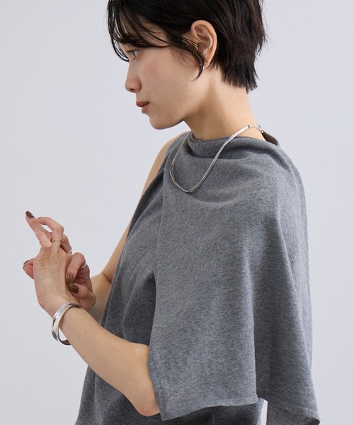 SALON adam et rope'(サロン アダム エ ロペ)の「【WEB限定】ストール付きマルチWAYノースリニット/夏服・オフィスカジュアル(ニット/セーター・レディース・グレー/ネイビー/ベージュ系その他・FREE)」の12枚目の写真