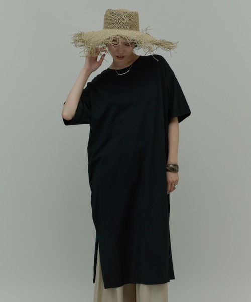 Plumel(プルメル)の「Back Tuck Half Sleeve T Dress / バックタックハーフスリーブカットドレス(ワンピース・レディース・ブラウン/アイボリー/ブラック・MEDIUM)」の21枚目の写真