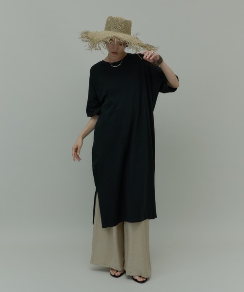 Plumel(プルメル)の「Back Tuck Half Sleeve T Dress / バックタックハーフスリーブカットドレス(ワンピース・レディース・ブラウン/アイボリー/ブラック・MEDIUM)」の17枚目の写真