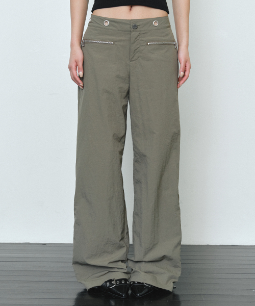 Midnight Move(ミッドナイトムーブ)の「strap ny pants (khaki)(その他パンツ・レディース・その他・SMALL/MEDIUM)」の1枚目の写真