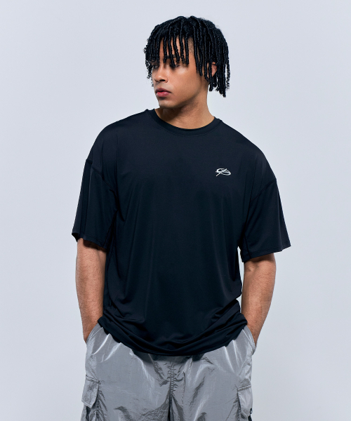 PHYSICAL GARMENTS（フィジカルガーメンツ）の「P2544 機能性ドライオーバーサイズ半袖 [ブラック]（Tシャツ/カットソー・メンズ・ブラック・MEDIUM/LARGE/X-LARGE/XX-LARGE）」の4枚目の写真