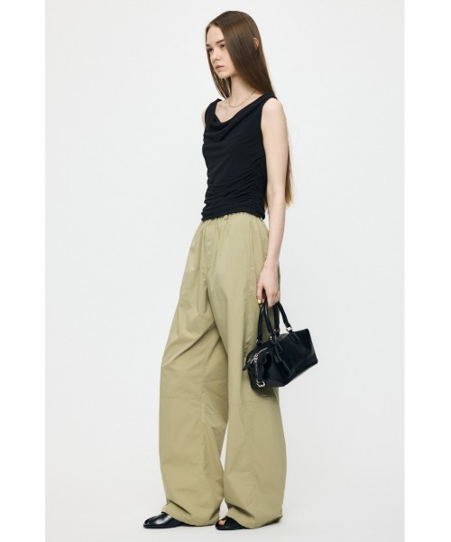 MOUSSY(マウジー)の「CURVE LINE EASY パンツ(スウェットパンツ・レディース・ブラック/カーキ/ホワイト・1/2)」の17枚目の写真