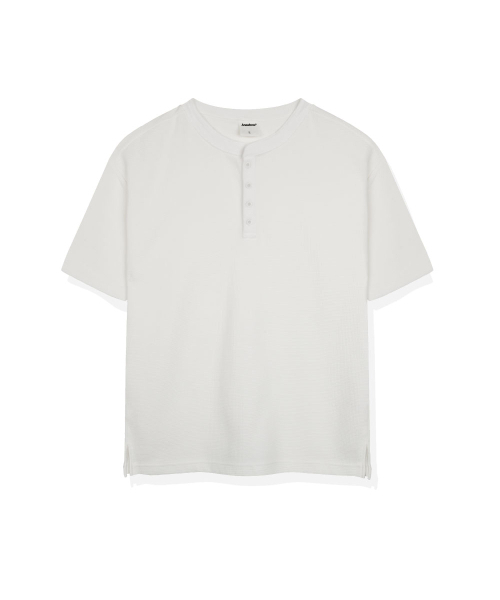 ANEWBROS（アニュブロス）の「エロノワッフルヘンリーネック半袖Tシャツ3カラー [ANSR_1001]（Tシャツ/カットソー・レディース・ホワイト/ブラック/グレー・LARGE/X-LARGE/MEDIUM）」の4枚目の写真