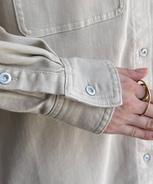 DouDou(ドゥドゥ)の「【Healthy denim】Almond(シャツ/ブラウス・レディース・サンドベージュ・1)」の3枚目の写真