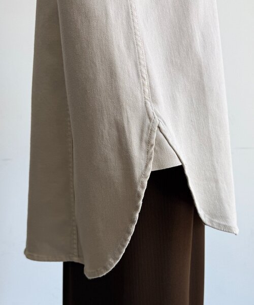 DouDou(ドゥドゥ)の「【Healthy denim】Almond(シャツ/ブラウス・レディース・サンドベージュ・1)」の4枚目の写真