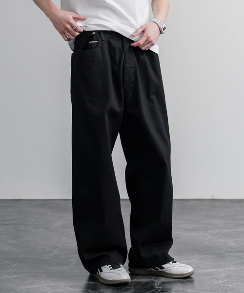 Audience(オーディエンス)の「Upscape Audience アップスケープオーディエンス 日本製 国産「備中」12.5オンス セルヴィッチ 赤耳デニム 5ポケ アジャスター ワイドパンツ AUD3694(デニムパンツ・メンズ・ブラック/ダークインディゴブルー・M/L)」の3枚目の写真