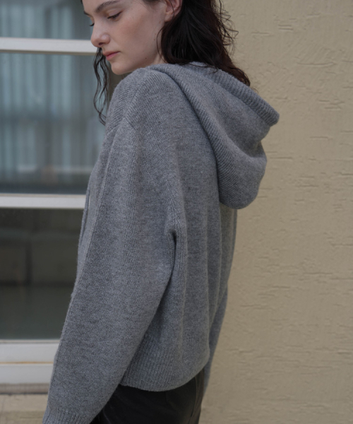 DEHEVE（デヘヴェ）の「Two-way Hood Zip-up Knit [Gray]（ニット/セーター・レディース・アッシュグレー・FREE）」の7枚目の写真