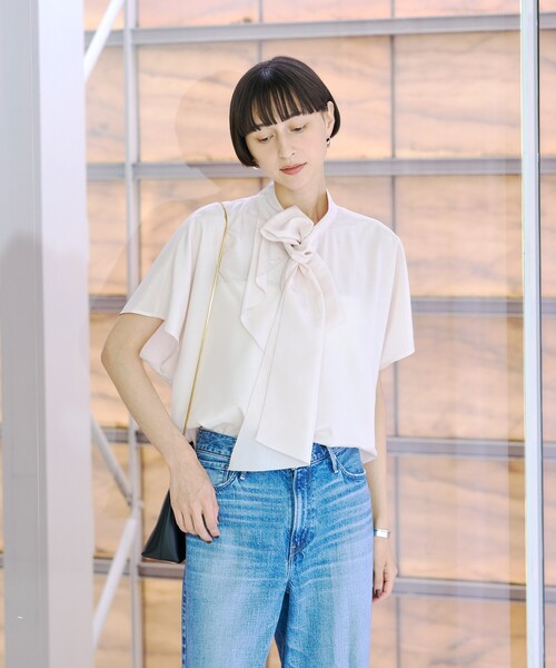 Rouge vif(ルージュヴィフ)の「ボウタイドルマンブラウス(シャツ/ブラウス・レディース・ブラック/オフホワイト/ピンク・フリー)」の8枚目の写真